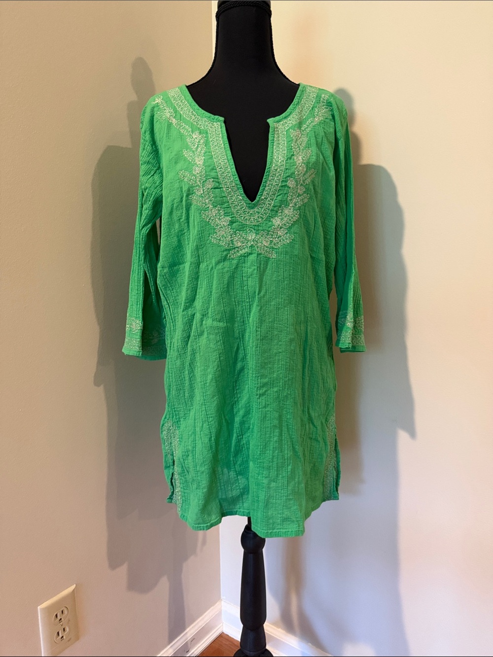 Old Navy Green Embroidered V-Neck Swim Coverup